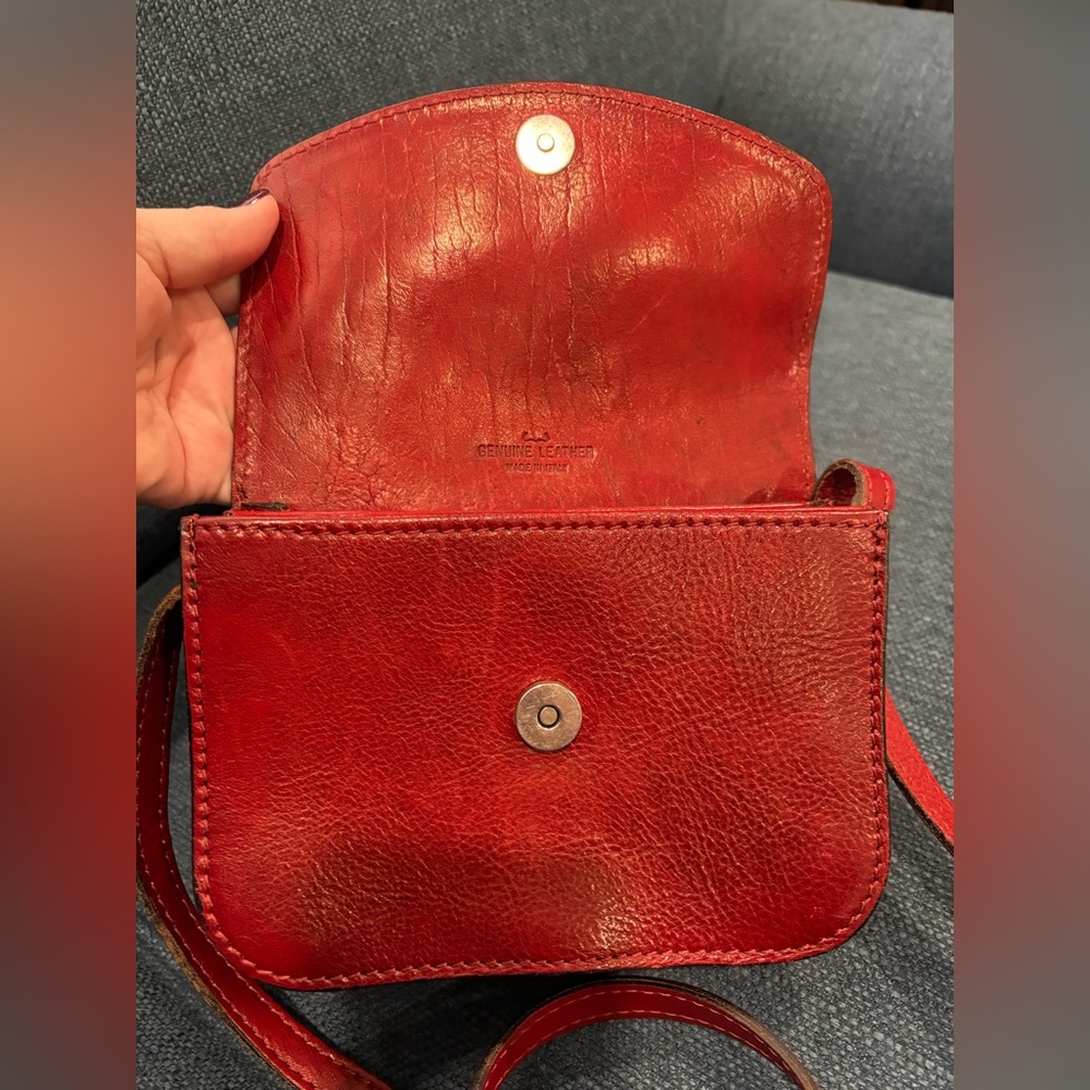 Italian Leather Crossbody Bag Red | Genuine Leather | Made in Italy | NWOT - Picture 11 of 14